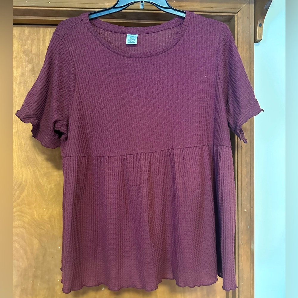 Time and Tru maternity top size XXL